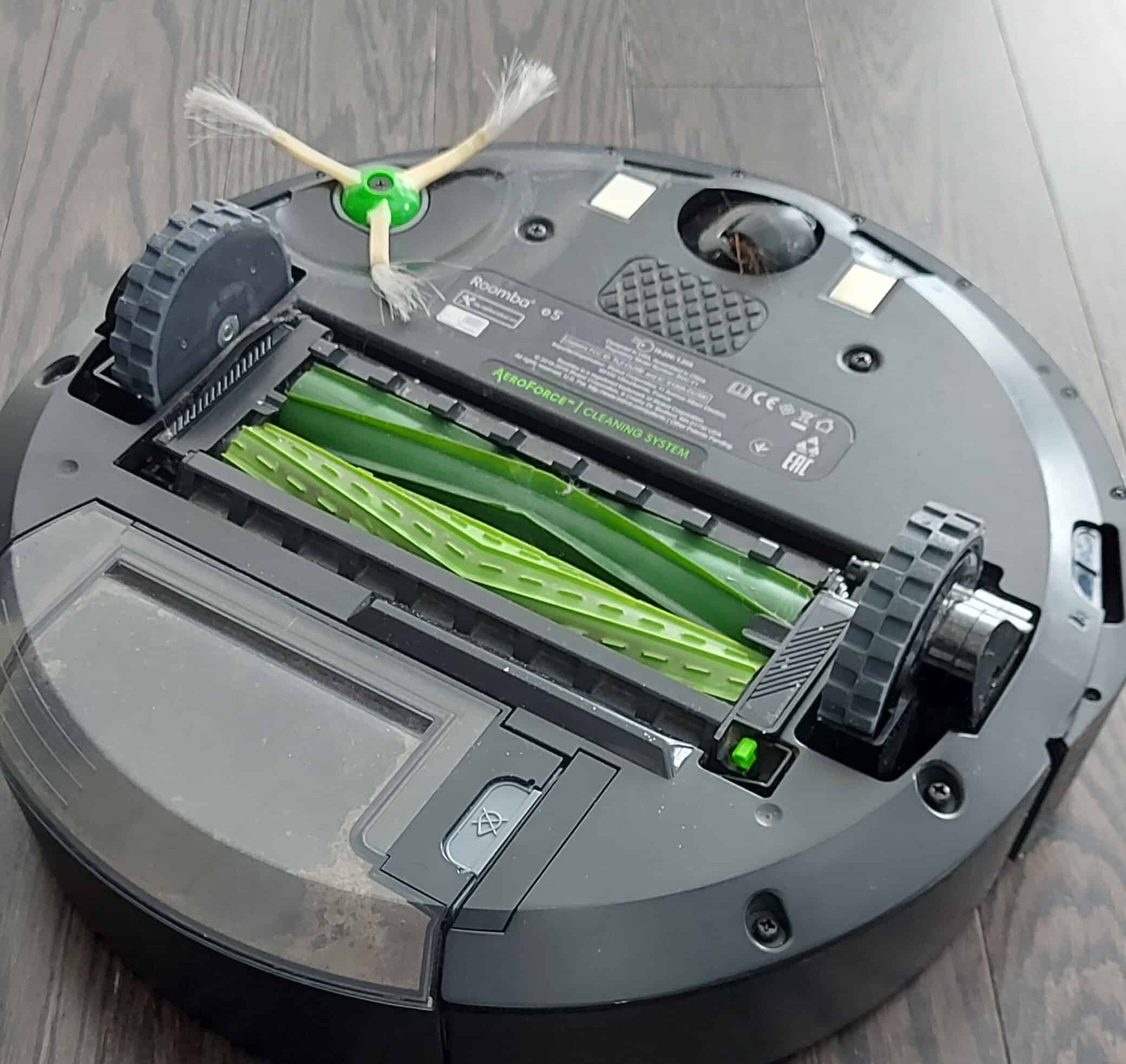 A Comprehensive Guide to Cleaning and Maintaining Your Robotic Vacuum